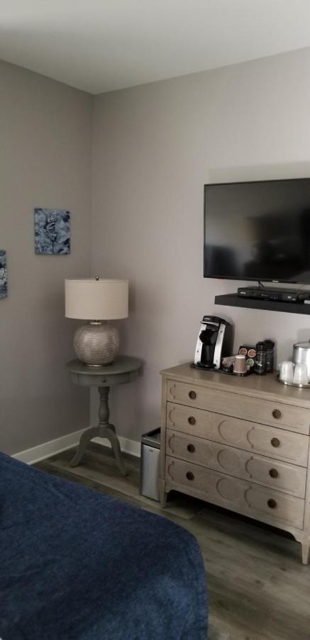Airlie Hotel